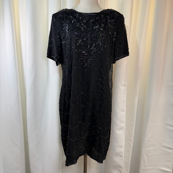 Sweet Sue Dresses & Skirts - Sweet Sue Vintage Black 100% Silk Dress w/ Iridescent Sequins & Beading Size 2X